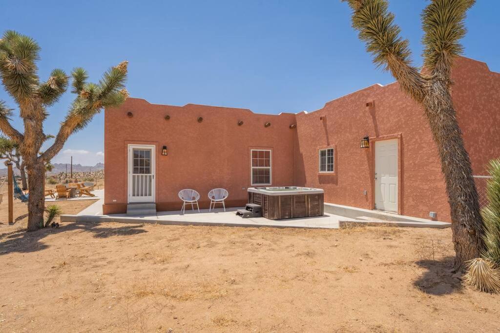 Near Pappy & Harriet'S + Rimrock Ranch W/ Hot Tub Pioneertown Exterior foto