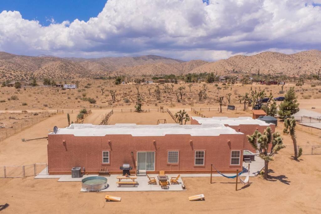 Near Pappy & Harriet'S + Rimrock Ranch W/ Hot Tub Pioneertown Exterior foto